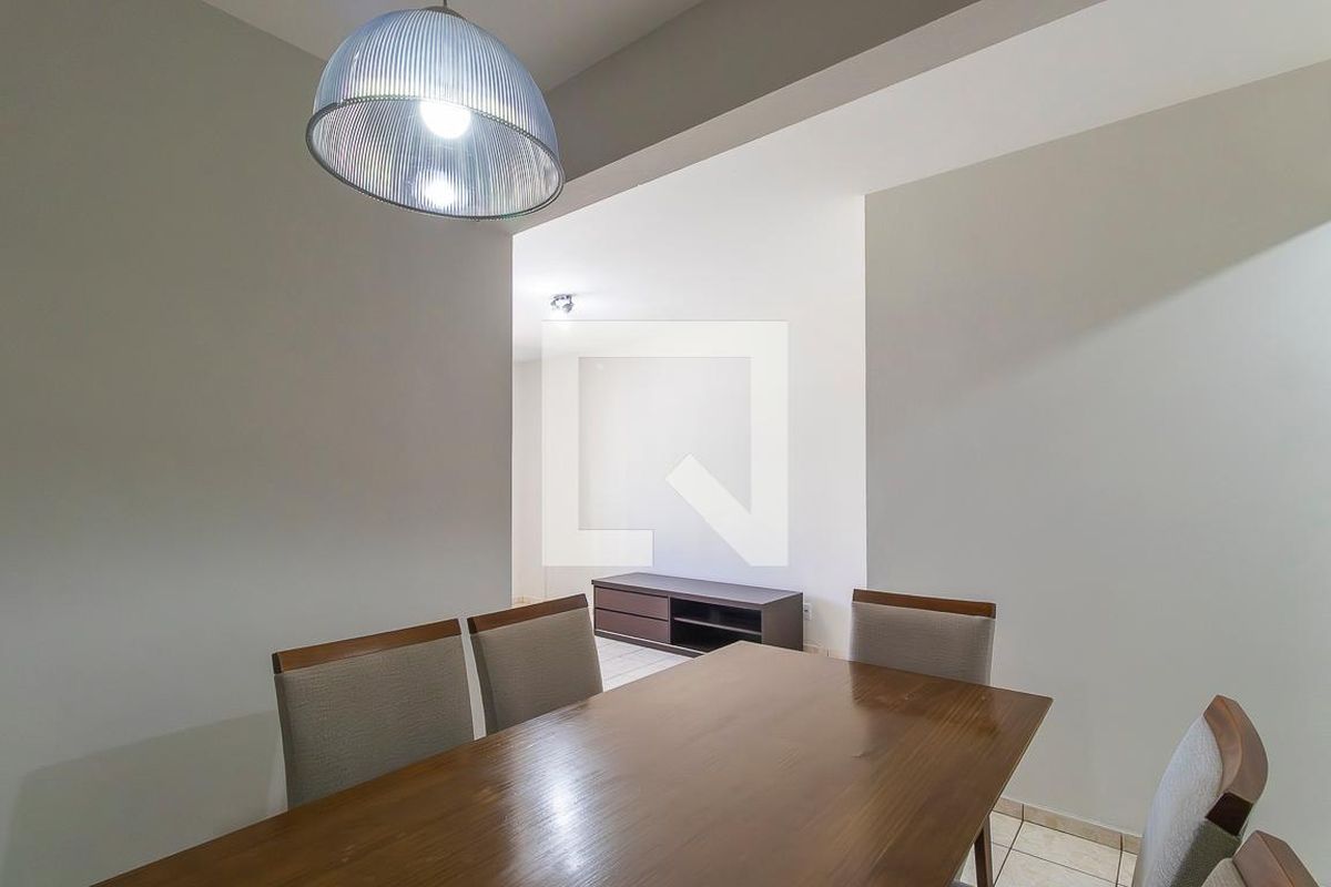 Apartamento à Venda - Cambuí, 2 Quartos,  72 m2 em , Campinas - sp | SoloBR