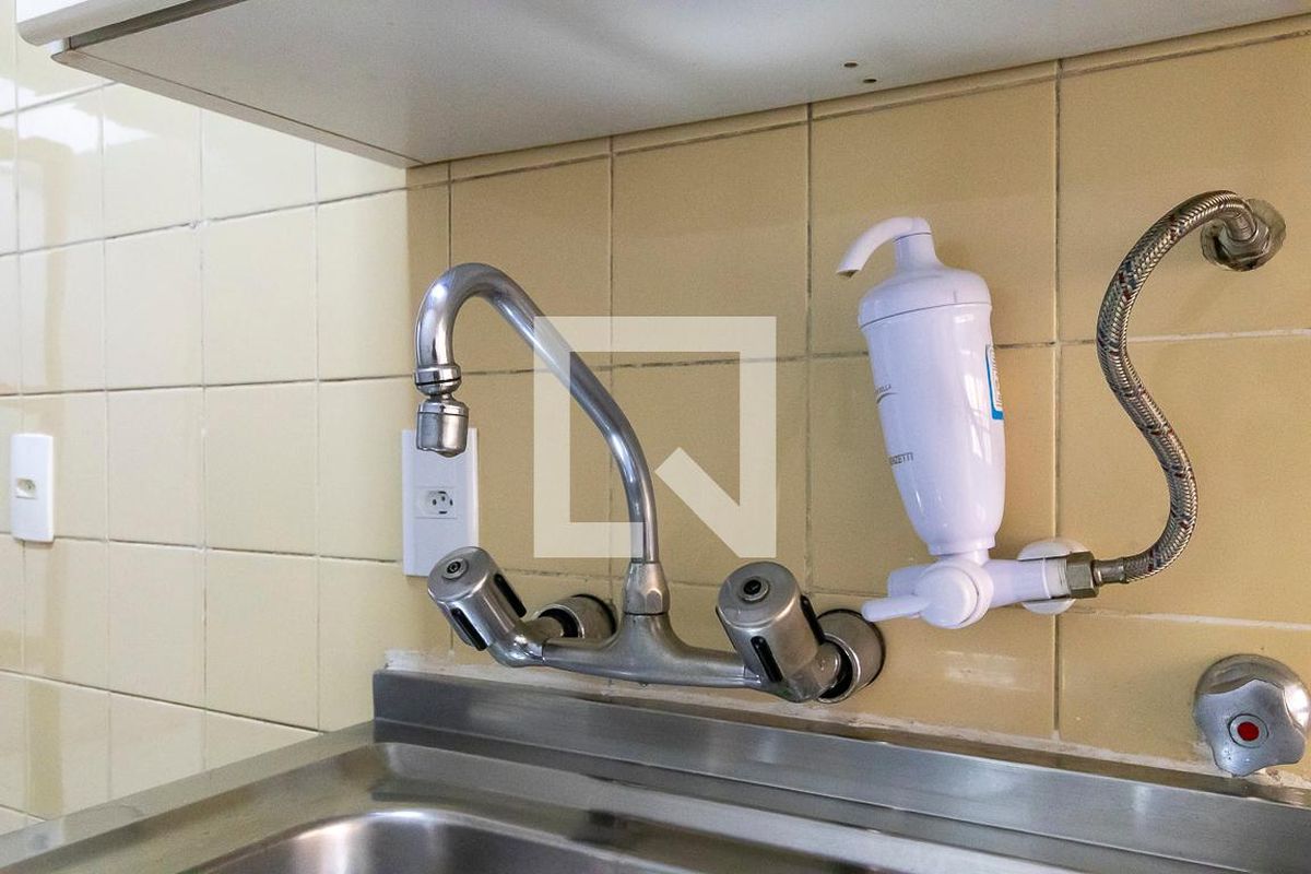Apartamento à Venda - Cambuí, 2 Quartos,  72 m2 em , Campinas - sp | SoloBR