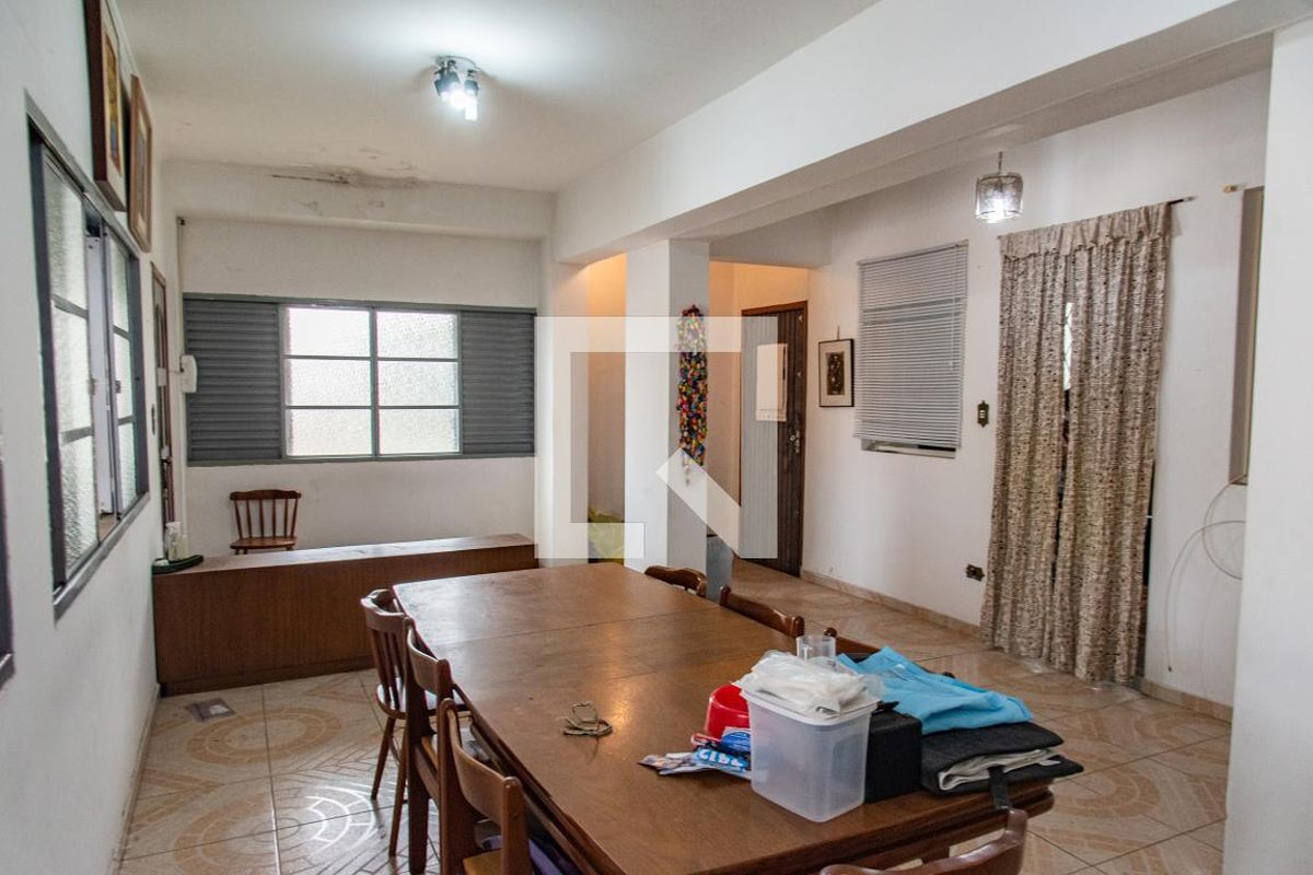 Casa, 5 quartos, 328 m² - Foto 2