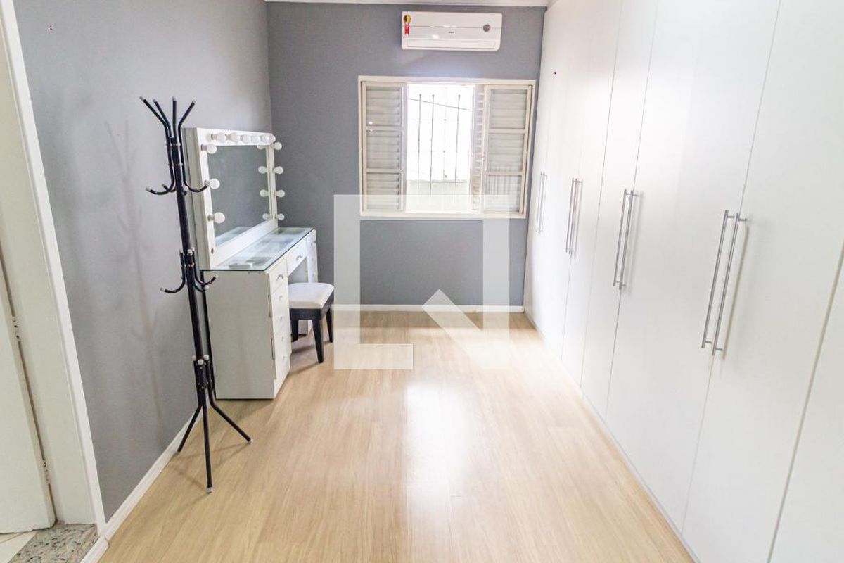 Casa, 3 quartos, 270 m² - Foto 30