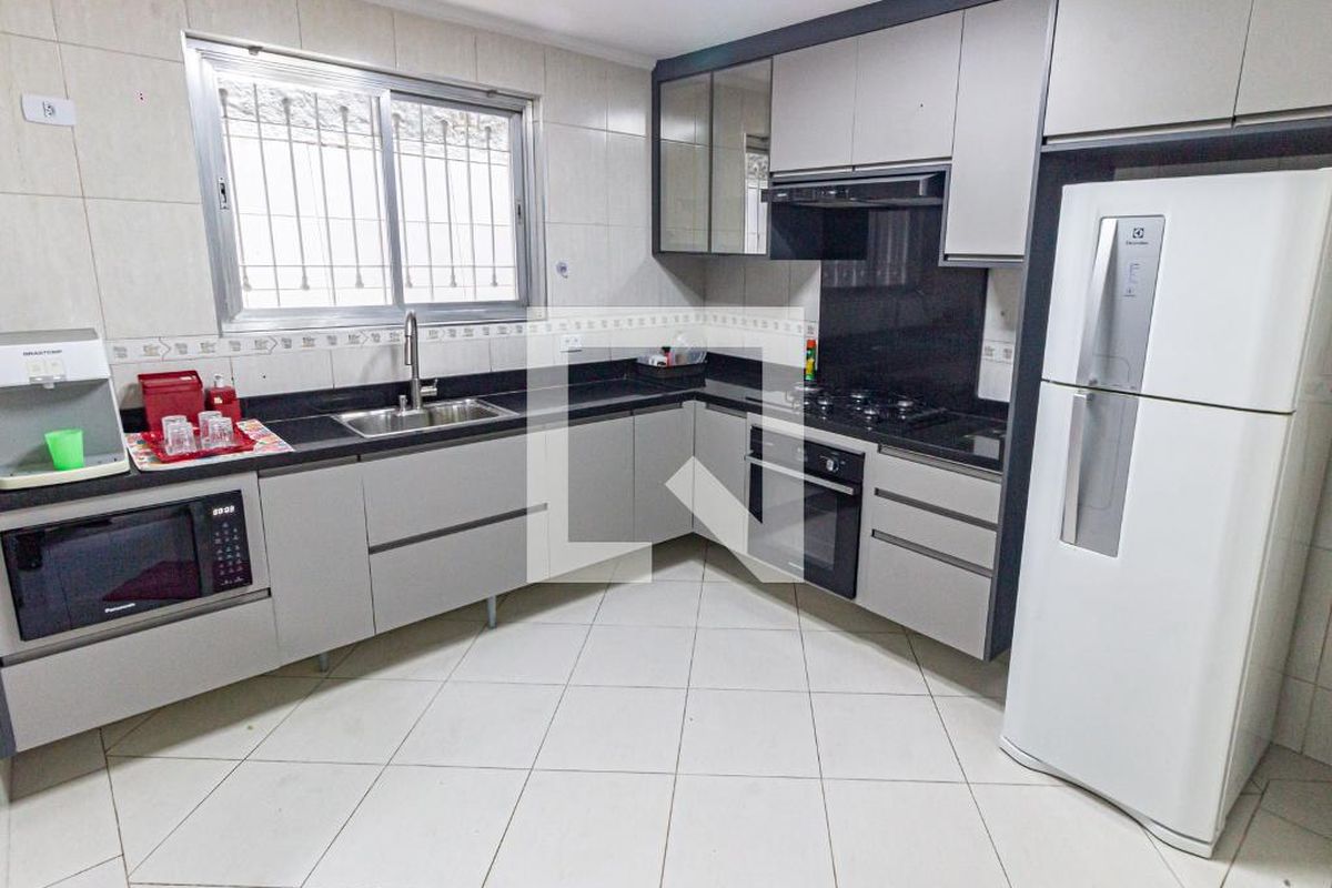 Casa, 3 quartos, 270 m² - Foto 41