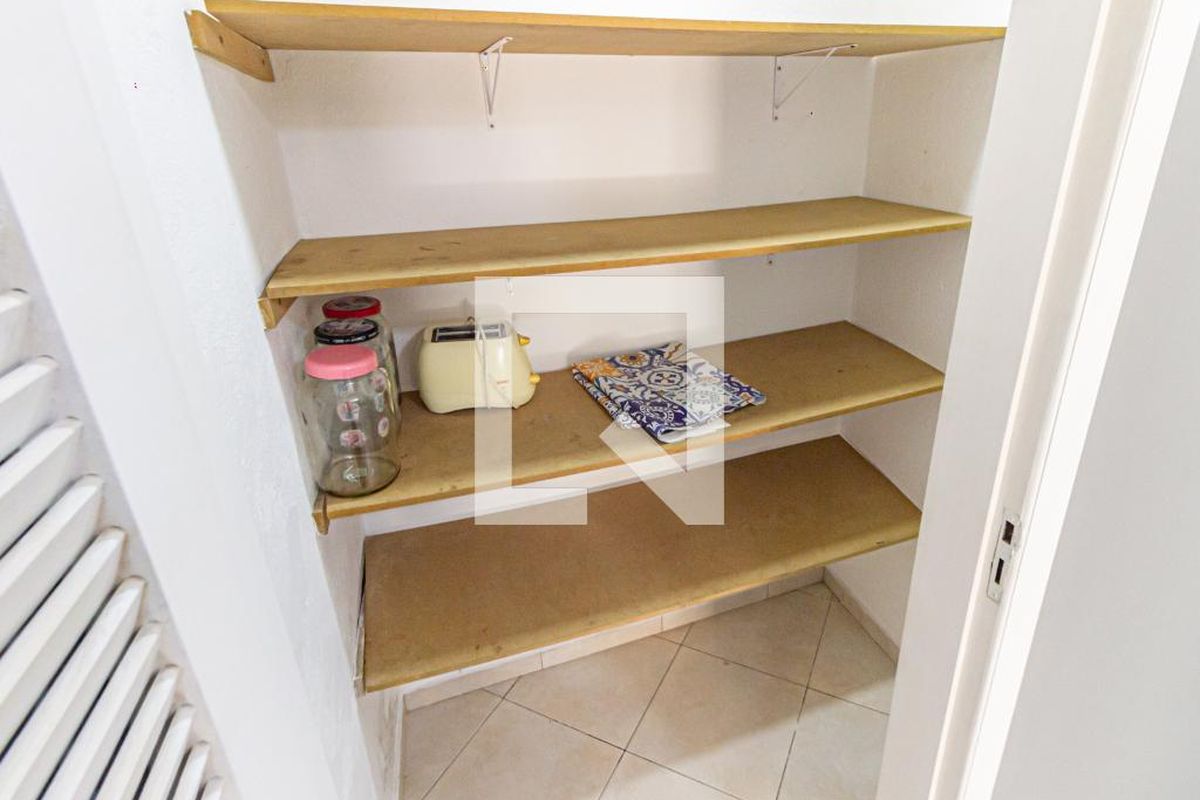 Casa, 3 quartos, 270 m² - Foto 45