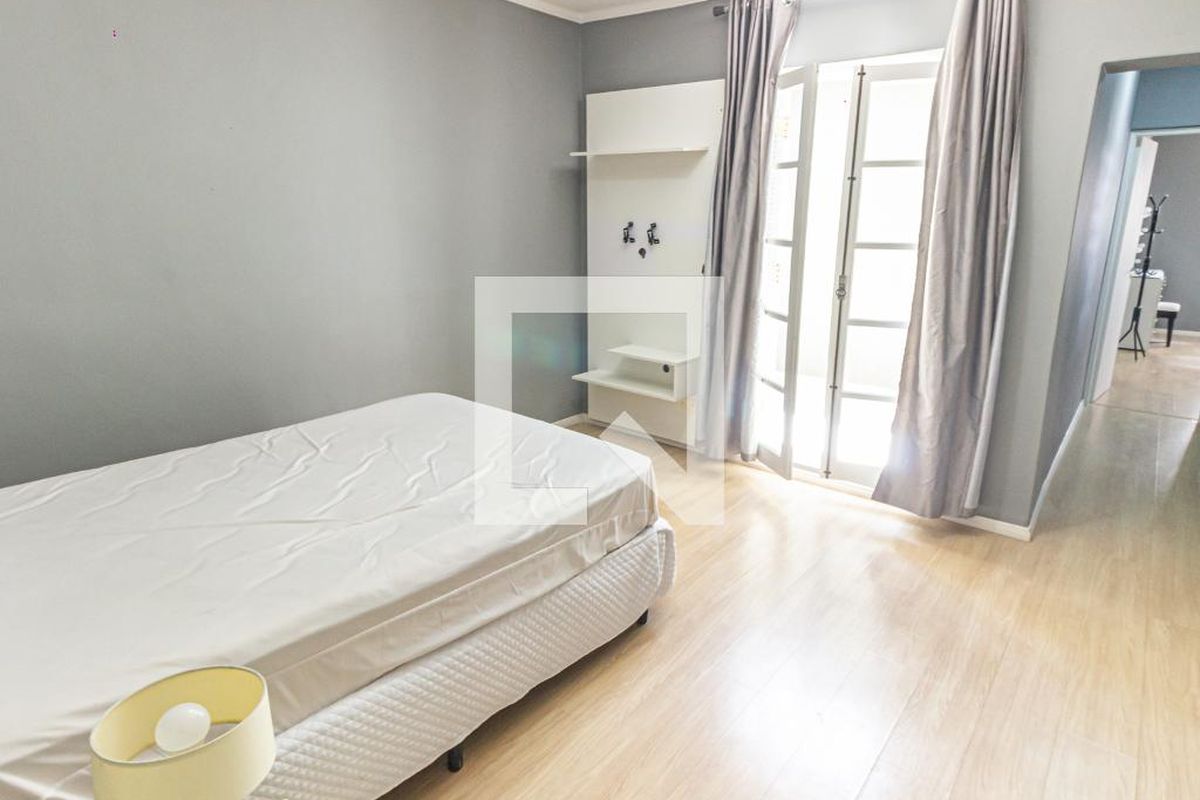 Casa, 3 quartos, 270 m² - Foto 14