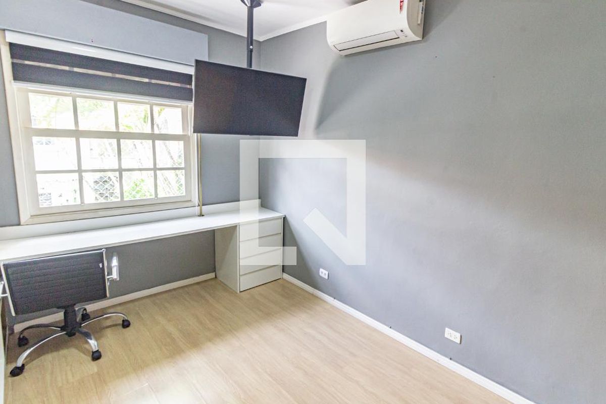 Casa, 3 quartos, 270 m² - Foto 21