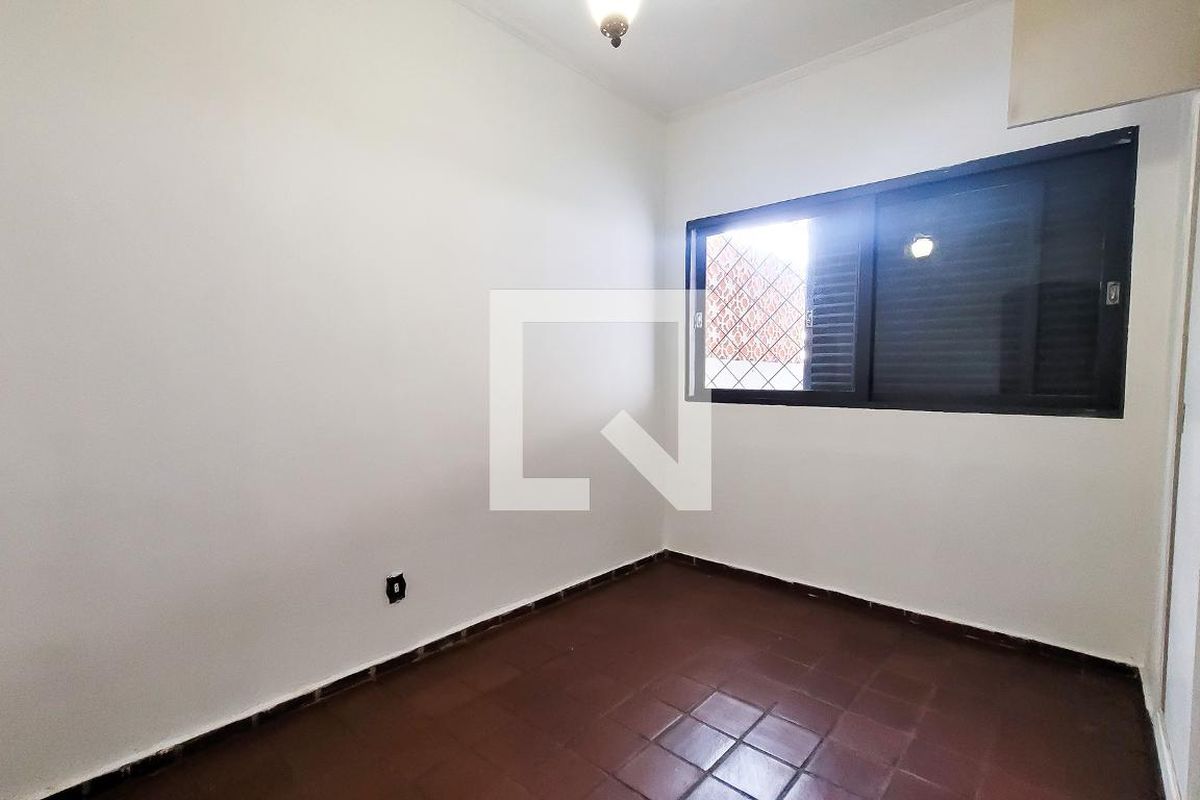 Casa à Venda - Taquaral, 4 Quartos,  291 m2 em , Campinas - sp | SoloBR