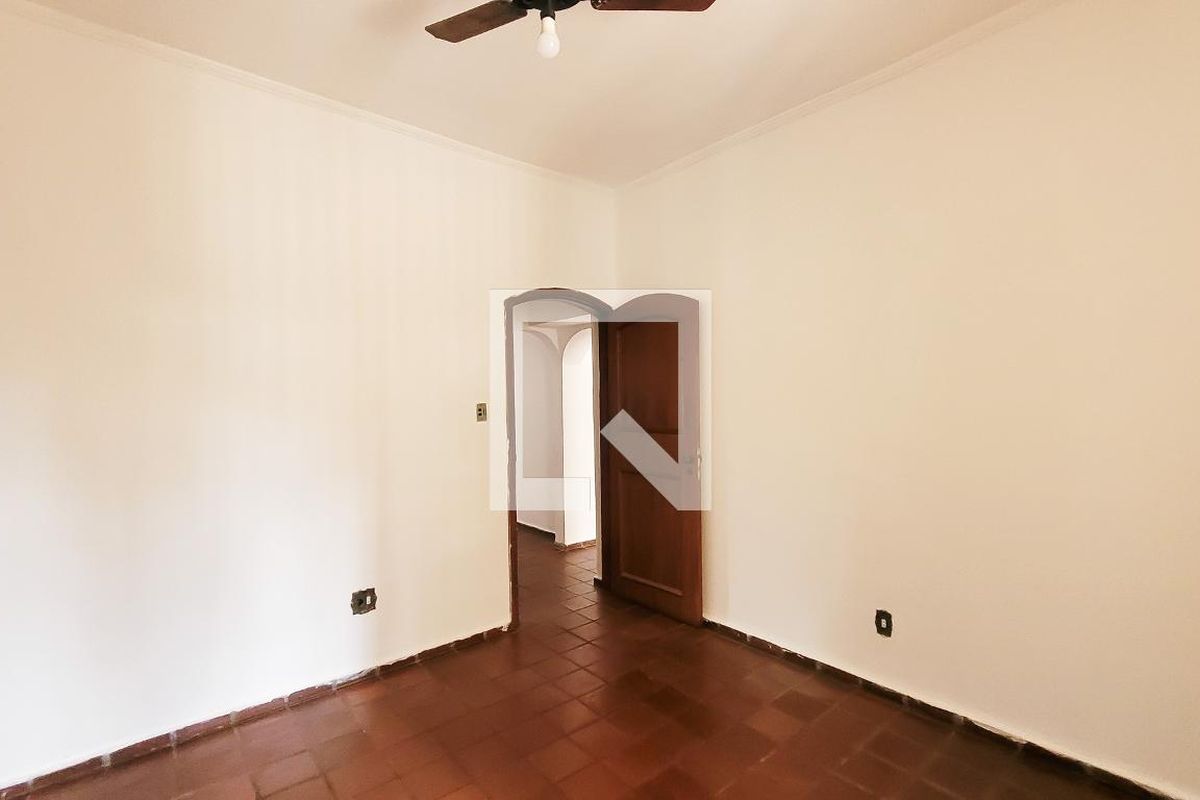 Casa à Venda - Taquaral, 4 Quartos,  291 m2 em , Campinas - sp | SoloBR