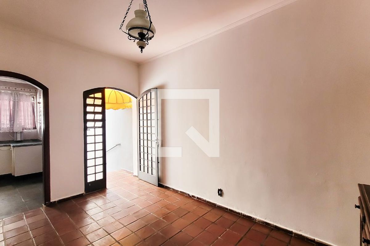Casa à Venda - Taquaral, 4 Quartos,  291 m2 em , Campinas - sp | SoloBR