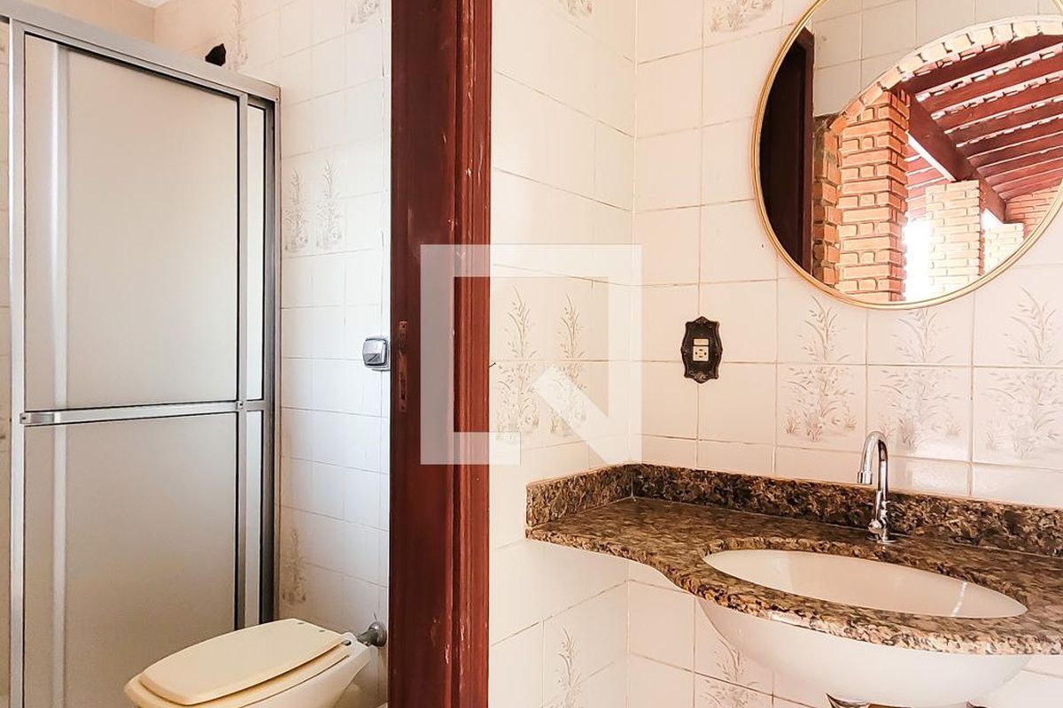 Casa à Venda - Taquaral, 4 Quartos,  291 m2 em , Campinas - sp | SoloBR