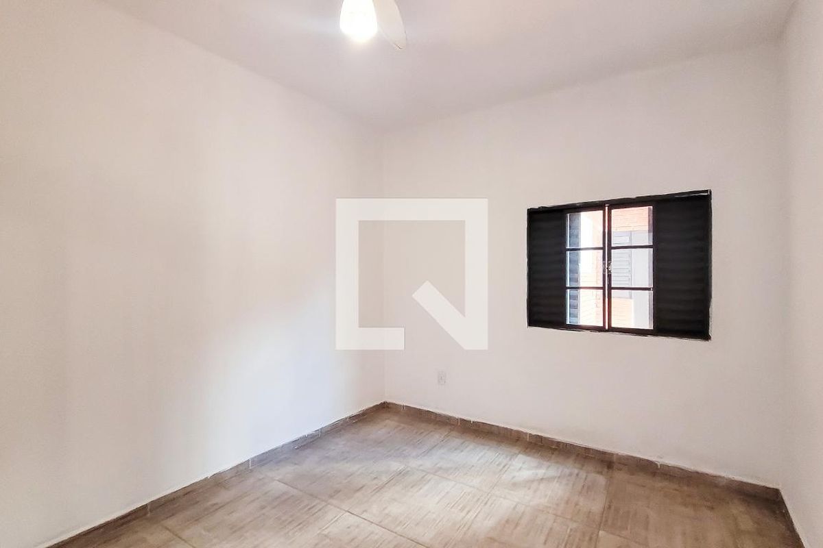 Casa à Venda - Taquaral, 4 Quartos,  291 m2 em , Campinas - sp | SoloBR