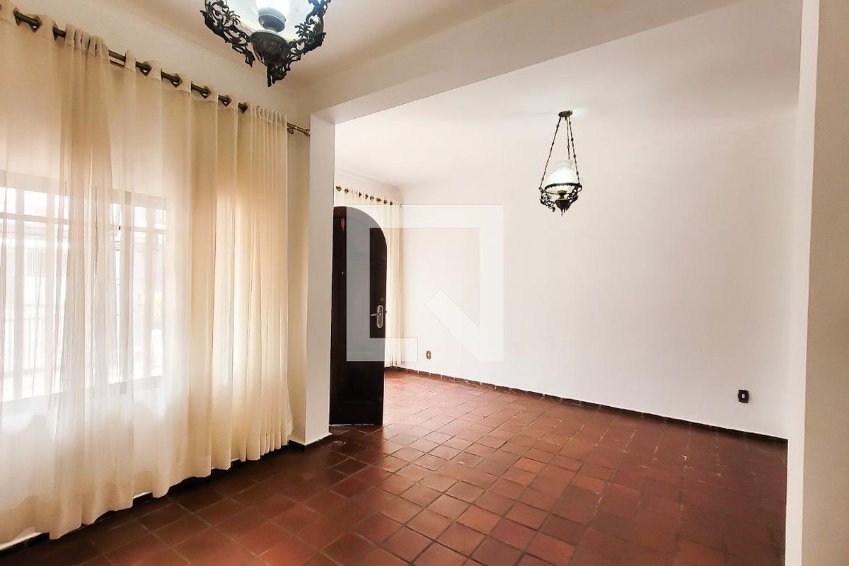 Casa à Venda - Taquaral, 4 Quartos,  291 m2 em , Campinas - sp | SoloBR