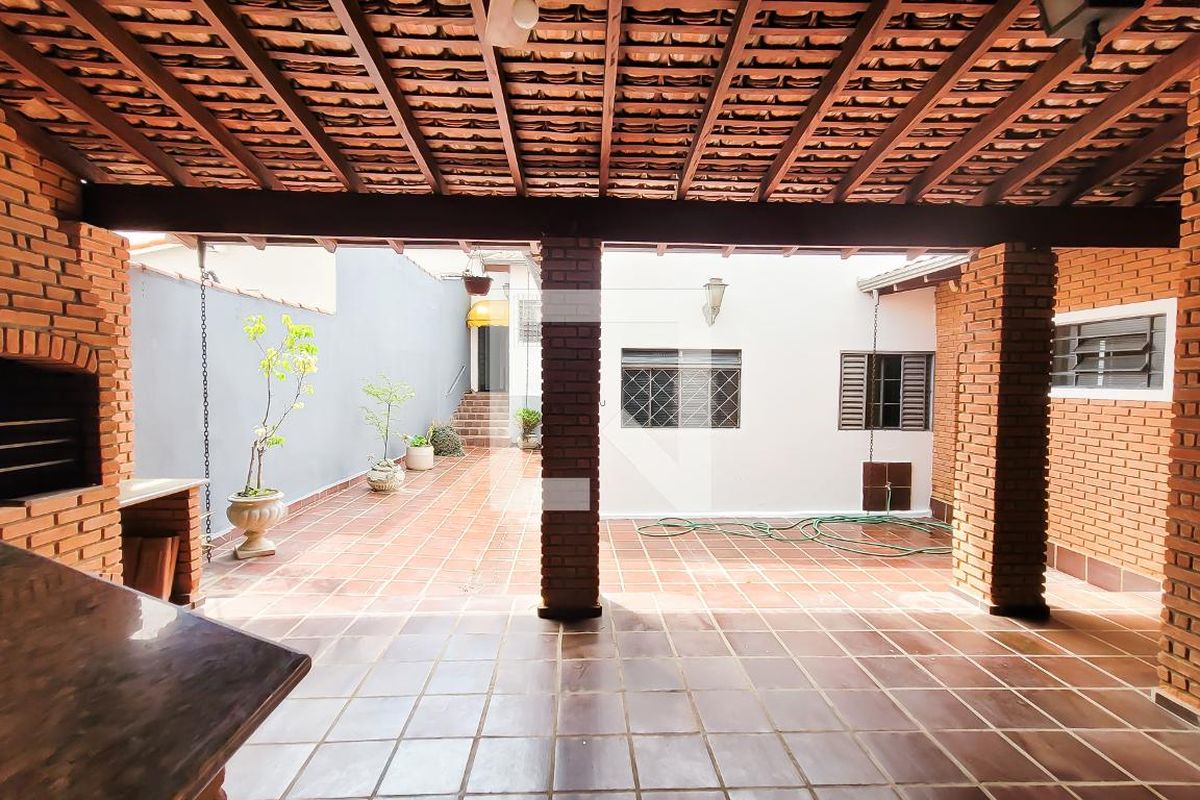 Casa à Venda - Taquaral, 4 Quartos,  291 m2 em , Campinas - sp | SoloBR