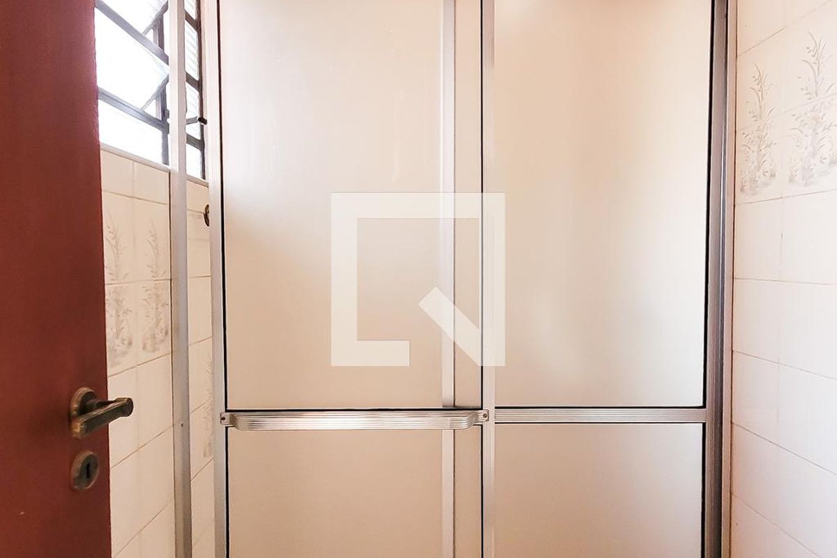 Casa à Venda - Taquaral, 4 Quartos,  291 m2 em , Campinas - sp | SoloBR