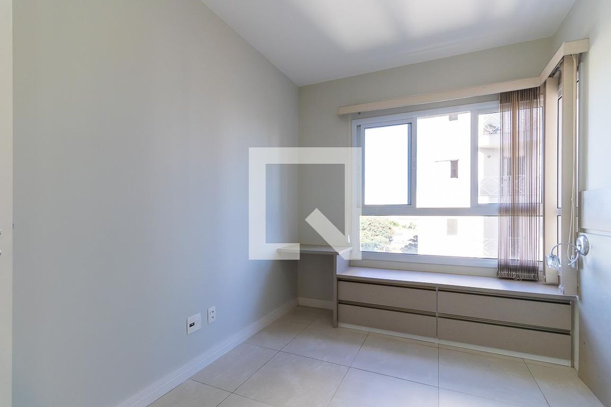 Apartamento à Venda - Bosque, 1 Quarto,  45 m2 em , Campinas - sp | SoloBR