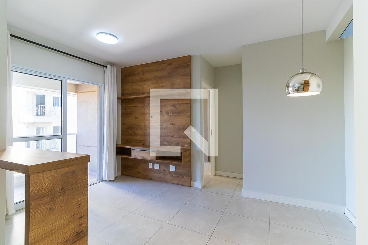 Apartamento à Venda - Bosque, 1 Quarto,  45 m2 em , Campinas - sp | SoloBR