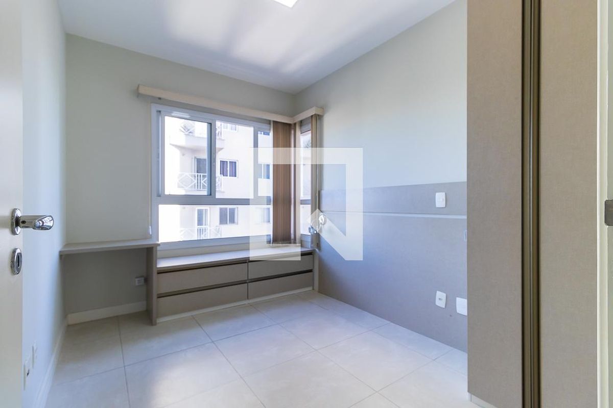 Apartamento à Venda - Bosque, 1 Quarto,  45 m2 em , Campinas - sp | SoloBR