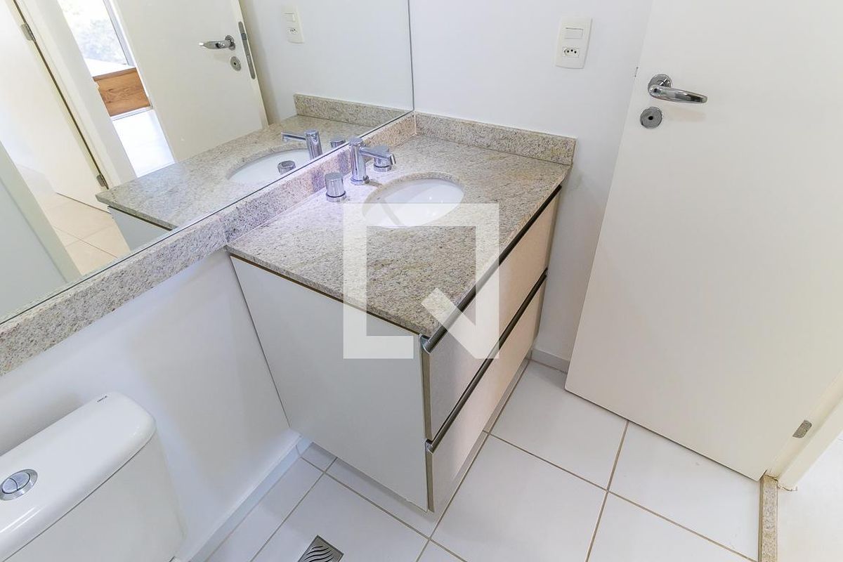 Apartamento à Venda - Bosque, 1 Quarto,  45 m2 em , Campinas - sp | SoloBR