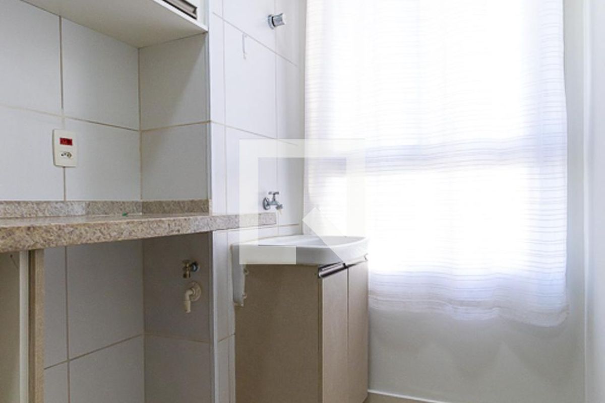 Apartamento à Venda - Bosque, 1 Quarto,  45 m2 em , Campinas - sp | SoloBR