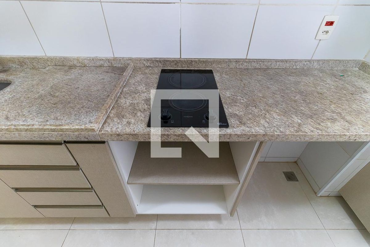 Apartamento à Venda - Bosque, 1 Quarto,  45 m2 em , Campinas - sp | SoloBR