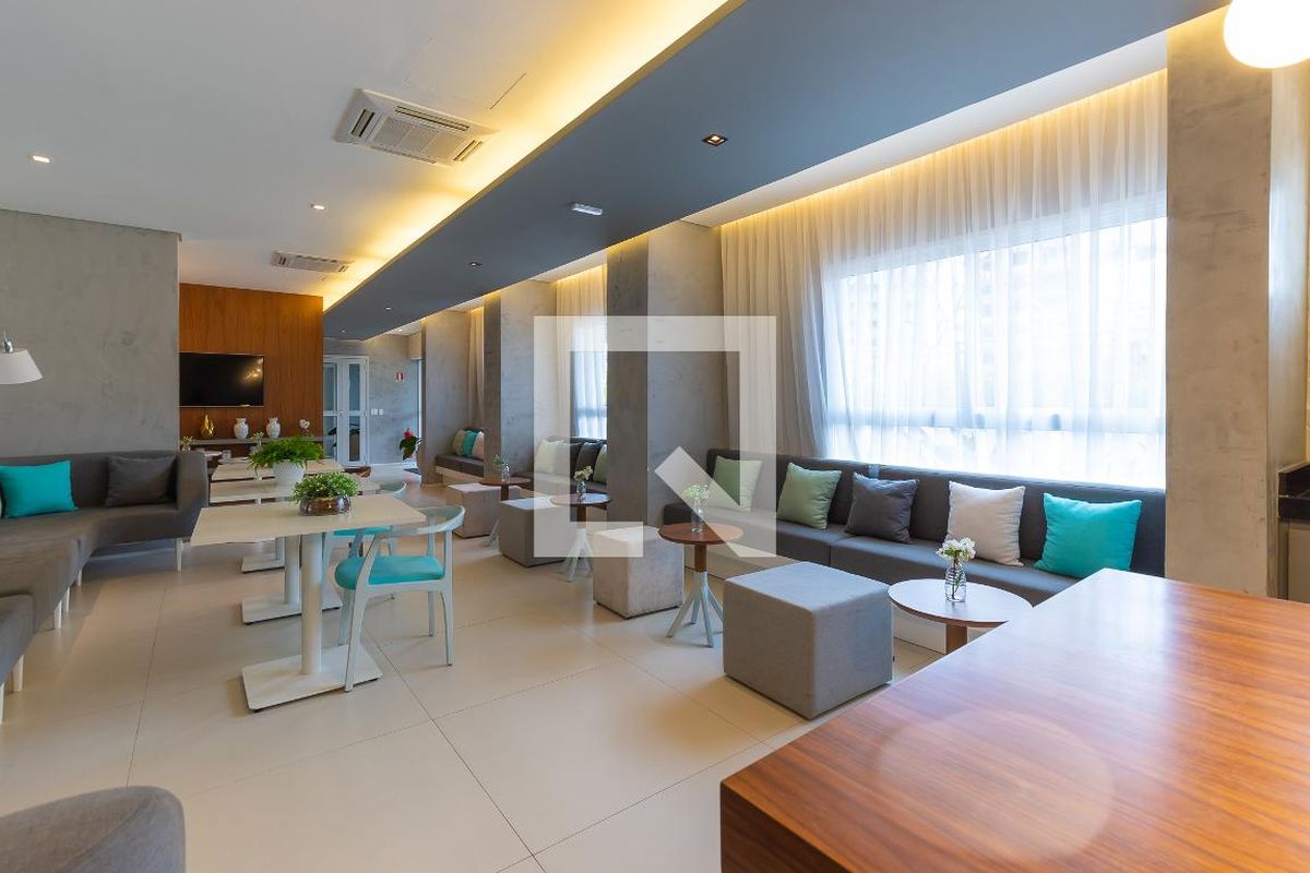 Apartamento à Venda - Bosque, 1 Quarto,  45 m2 em , Campinas - sp | SoloBR