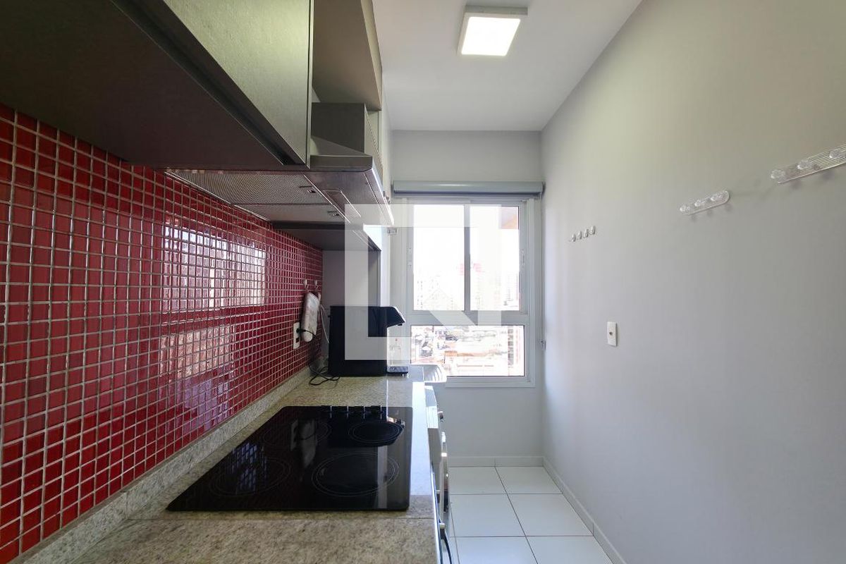Apartamento à Venda - Bosque, 1 Quarto,  46 m2 em , Campinas - sp | SoloBR
