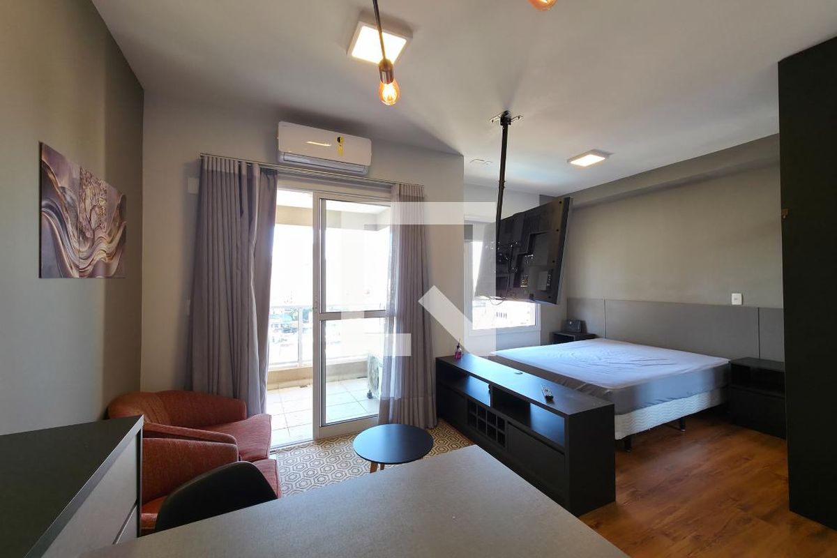 Apartamento à Venda - Bosque, 1 Quarto,  46 m2 em , Campinas - sp | SoloBR