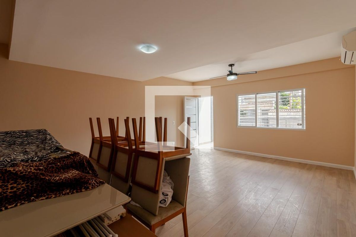 Casa, 3 quartos, 214 m² - Foto 9