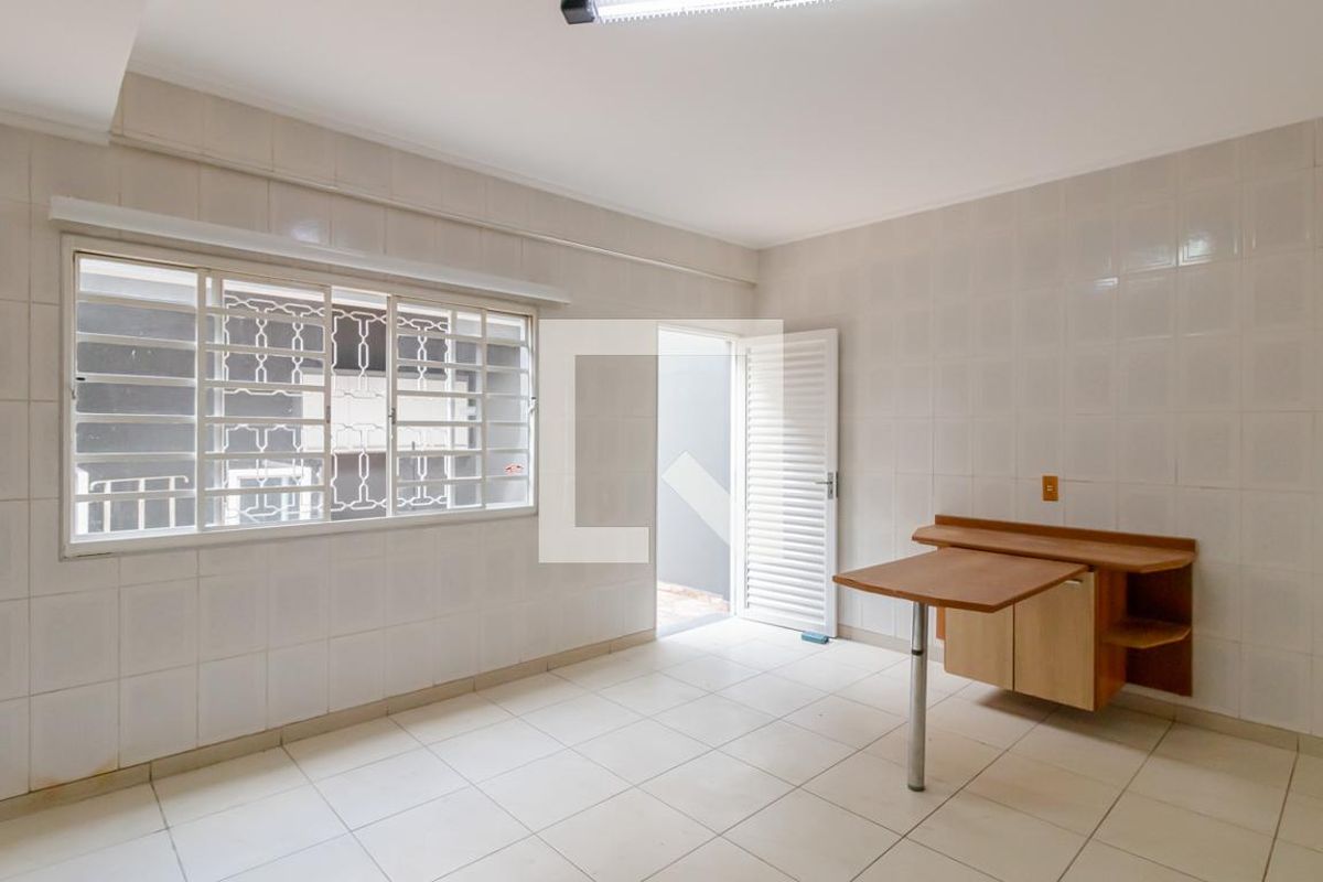 Casa, 3 quartos, 214 m² - Foto 93