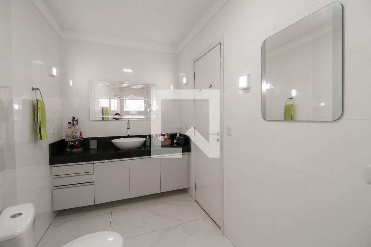 Casa, 3 quartos, 267 m² - Foto 48