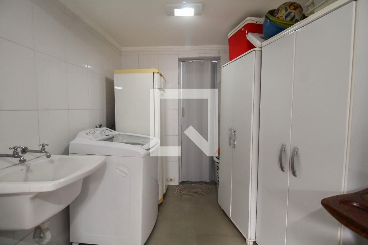 Casa, 3 quartos, 267 m² - Foto 124
