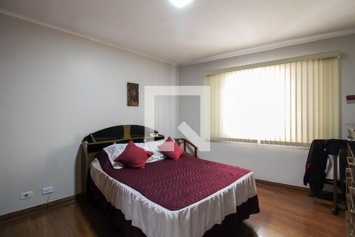Casa, 3 quartos, 267 m² - Foto 38