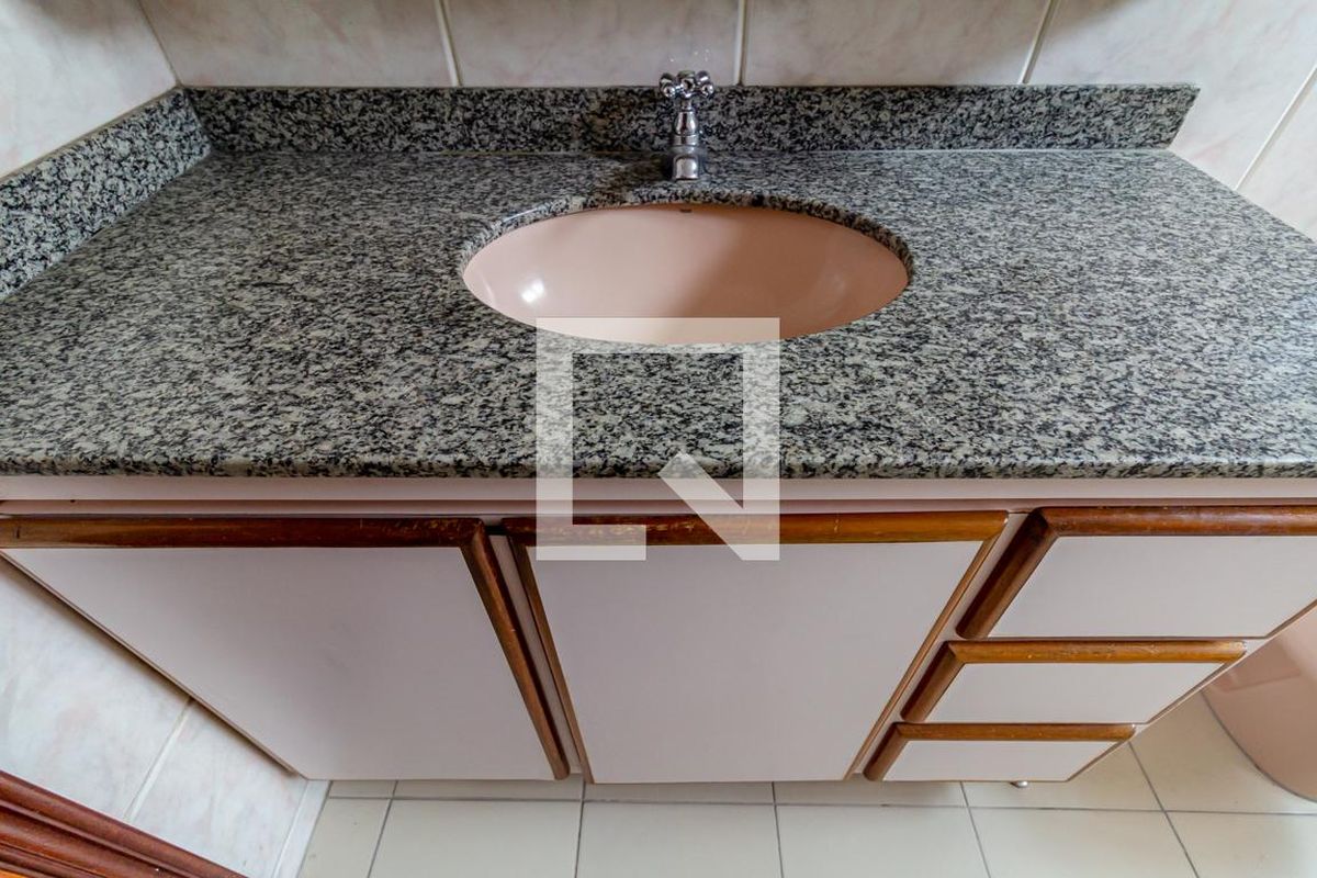 Apartamento, 3 quartos, 140 m² - Foto 28