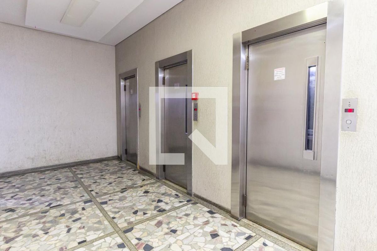 Apartamento, 2 quartos, 63 m² - Foto 56