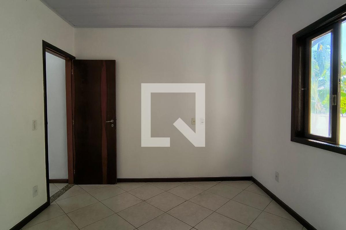 Casa, 2 quartos, 180 m² - Foto 57