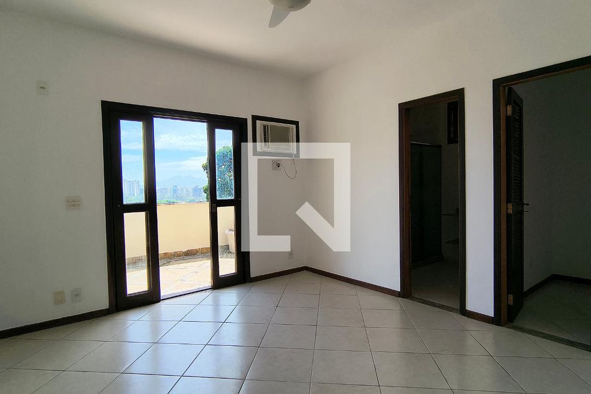 Casa, 2 quartos, 180 m² - Foto 21
