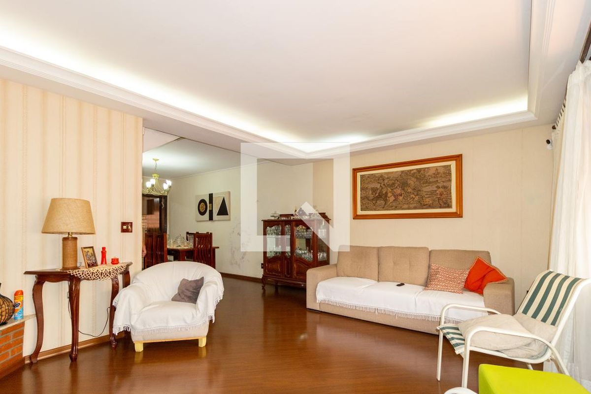 Casa, 3 quartos, 216 m² - Foto 4