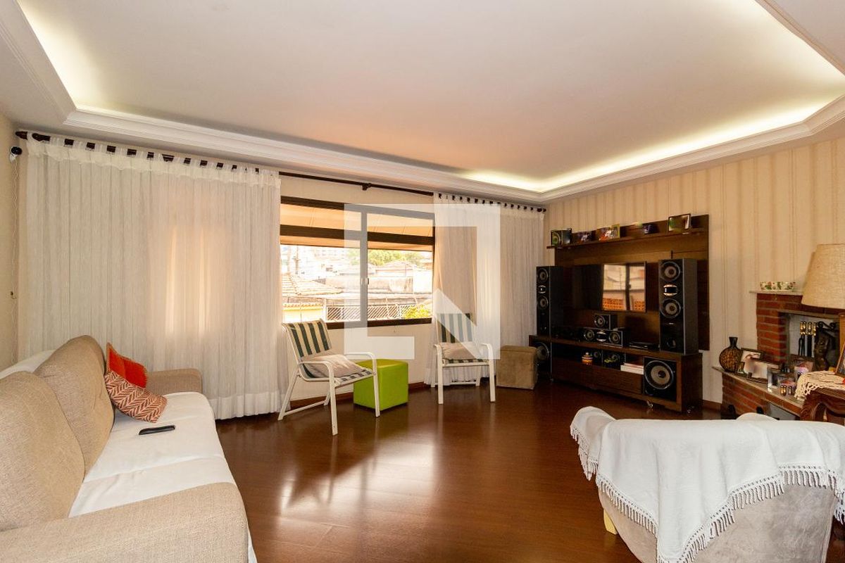 Casa, 3 quartos, 216 m² - Foto 8