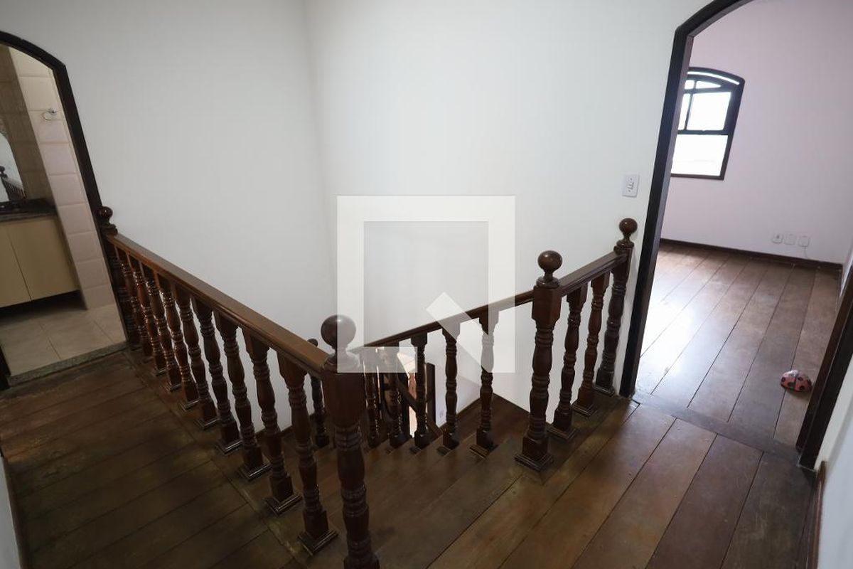 Casa, 3 quartos, 284 m² - Foto 23