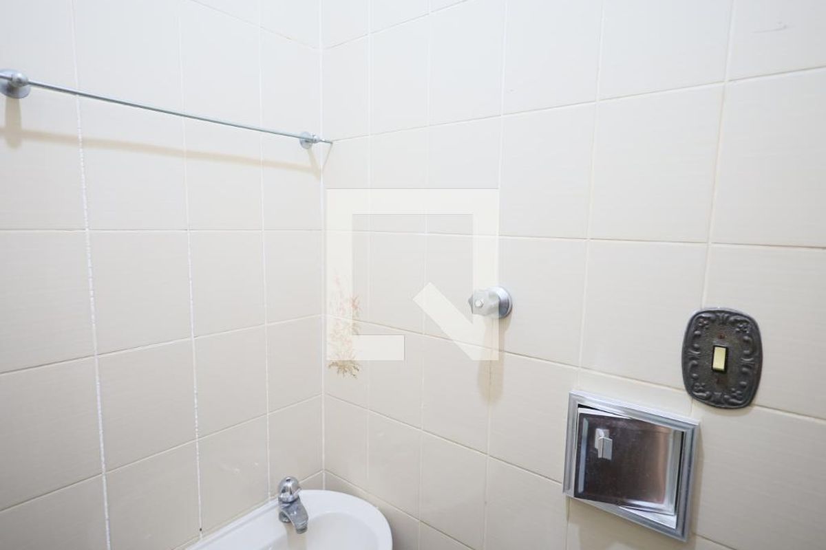 Casa, 3 quartos, 284 m² - Foto 32
