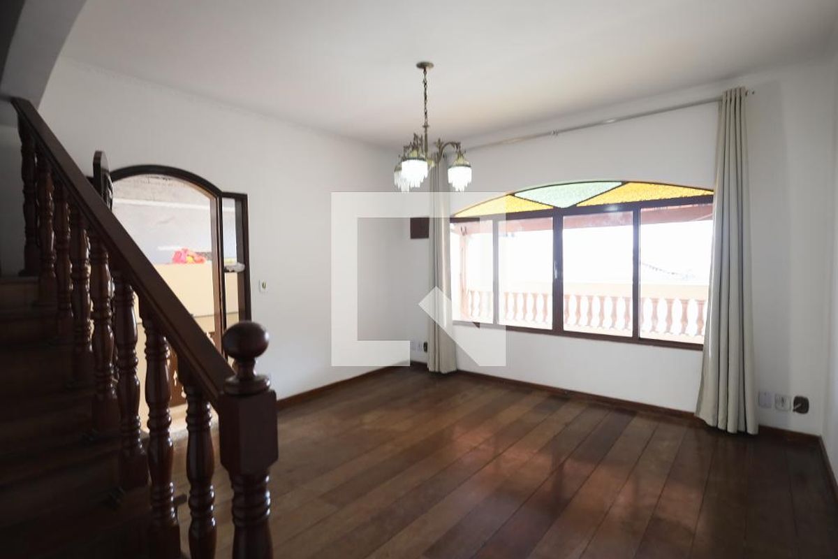 Casa, 3 quartos, 284 m² - Foto 3
