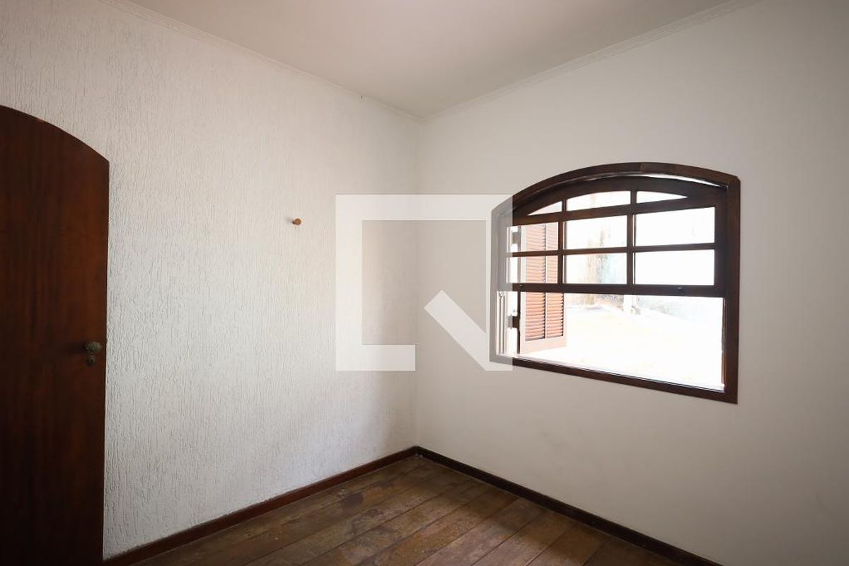 Casa, 3 quartos, 284 m² - Foto 11
