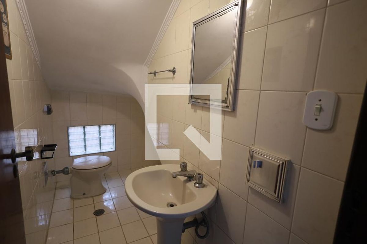 Casa, 3 quartos, 284 m² - Foto 25