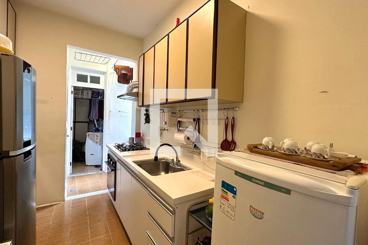 Apartamento, 2 quartos, 75 m² - Foto 46