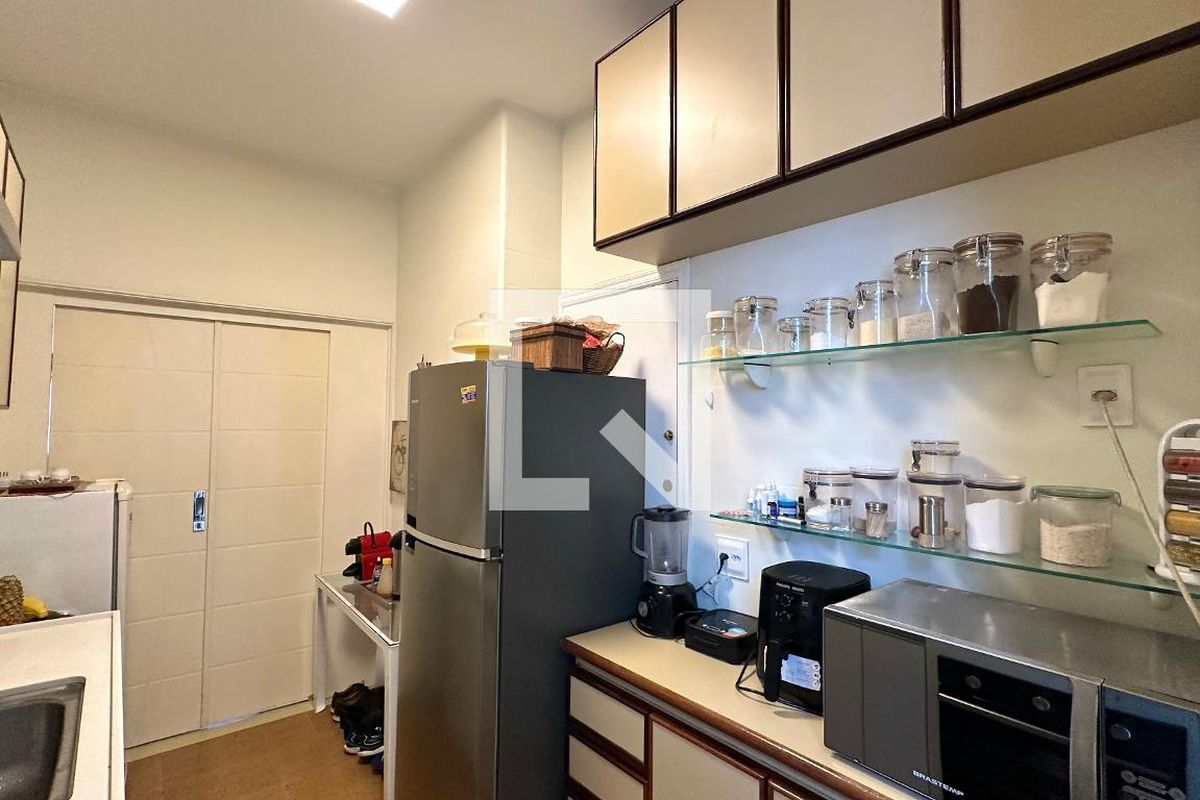 Apartamento, 2 quartos, 75 m² - Foto 54
