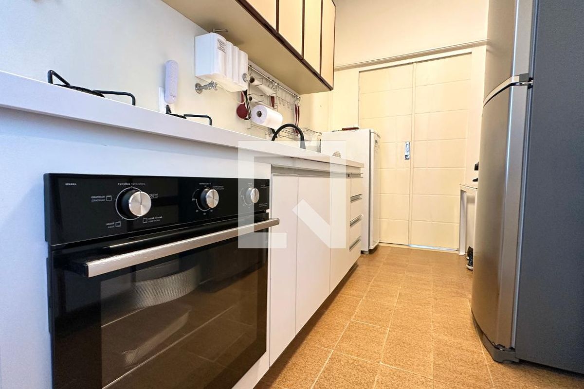 Apartamento, 2 quartos, 75 m² - Foto 52