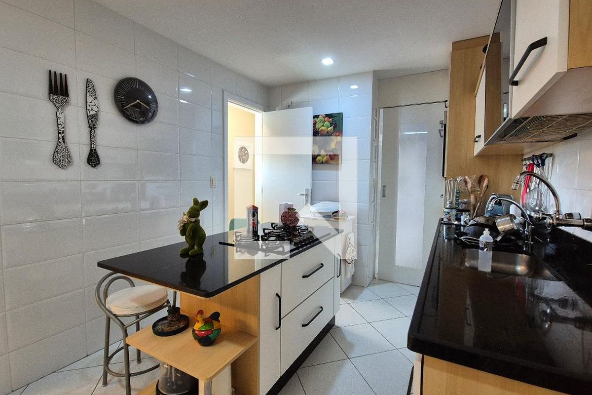 Apartamento, 3 quartos, 190 m² - Foto 98