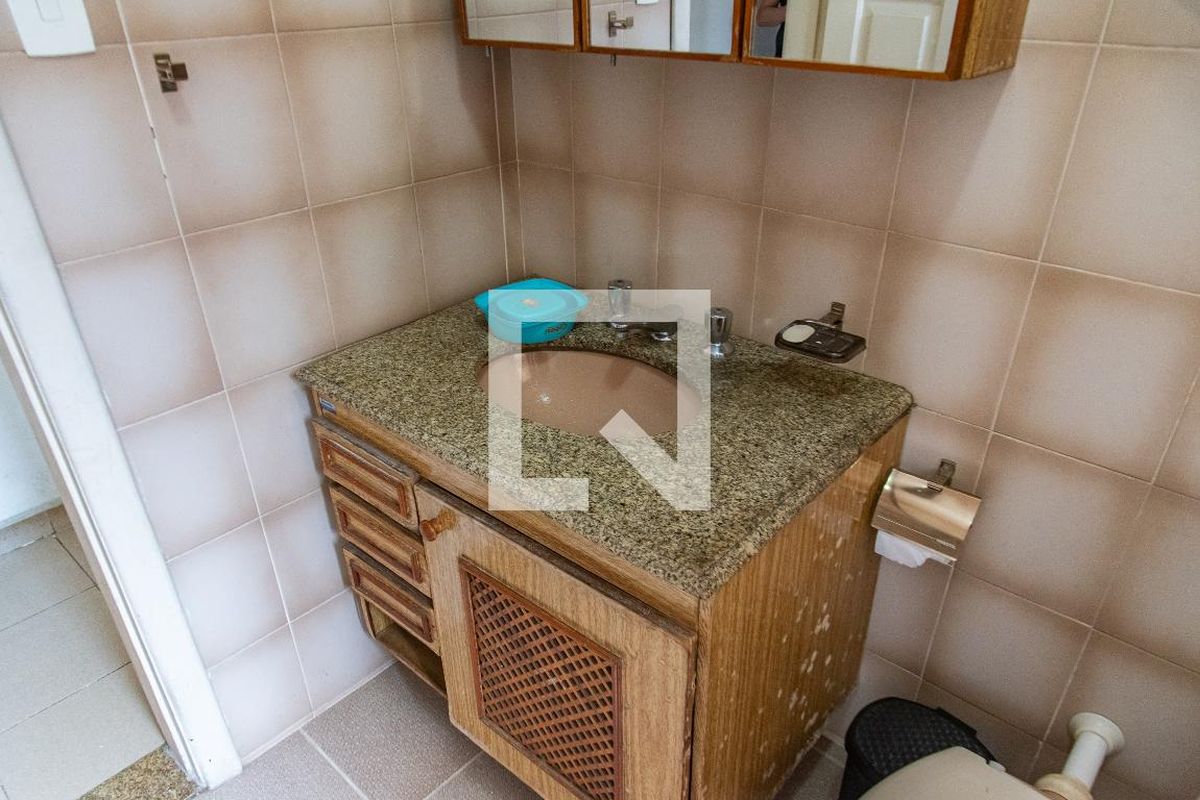 Casa, 4 quartos, 192 m² - Foto 38