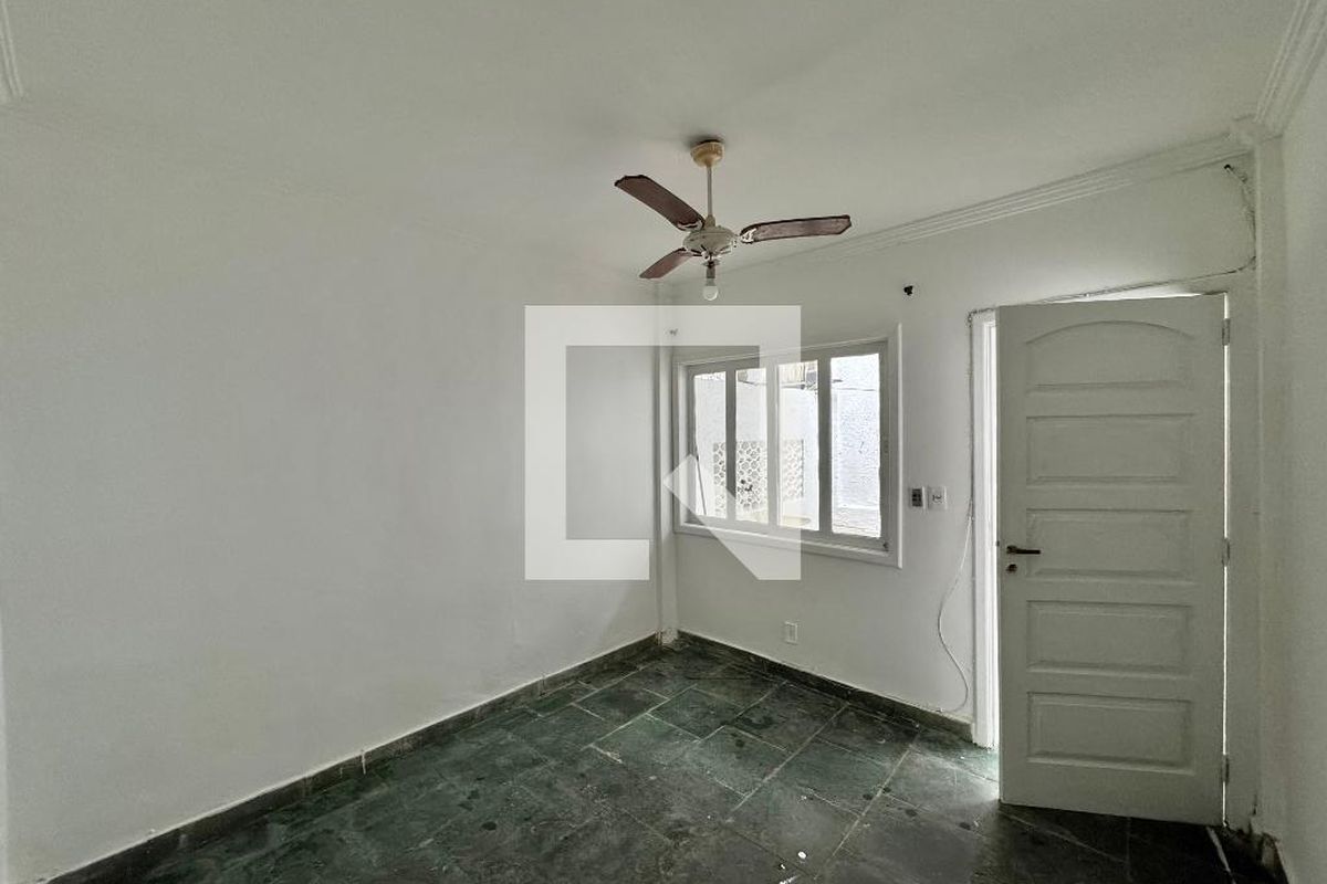 Casa, 1 quarto, 45 m² - Foto 2