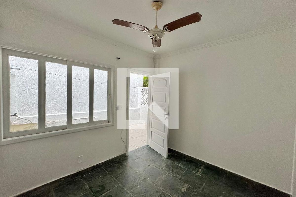 Casa, 1 quarto, 45 m² - Foto 6