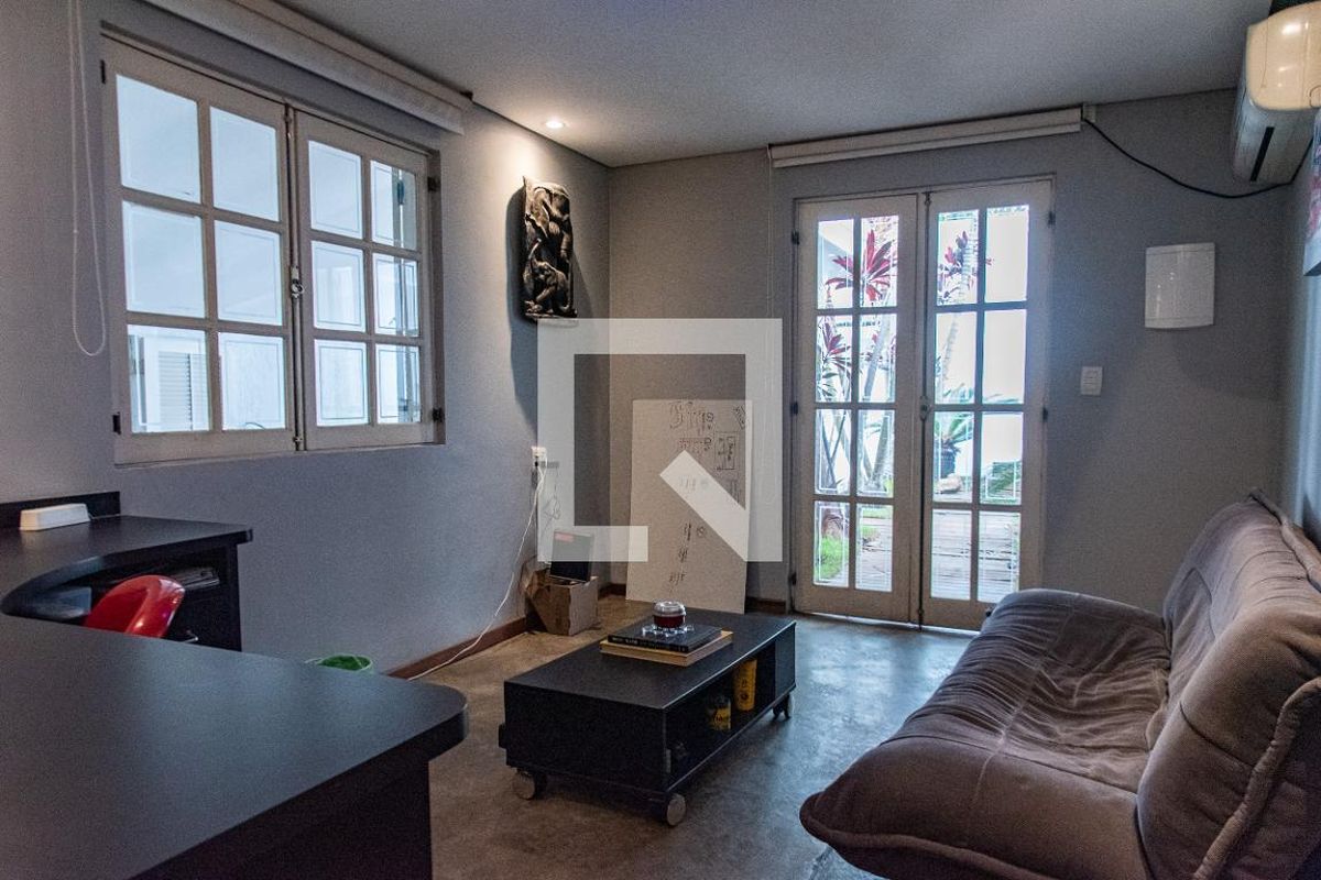 Casa, 2 quartos, 209 m² - Foto 38