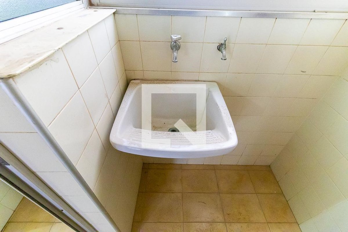 Apartamento à Venda - Bosque, 1 Quarto,  60 m2 em , Campinas - sp | SoloBR